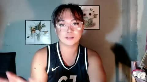 Snapshot of tyla_23 chatting on 05/10/26, 02:28 Tyla online show from 05/10/26, 02:28