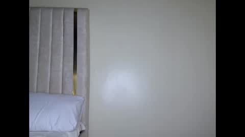 tyla_cerry online show from 11/21/25, 02:10