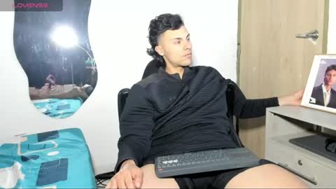 tyler_axel online show from 07/06/26, 01:46