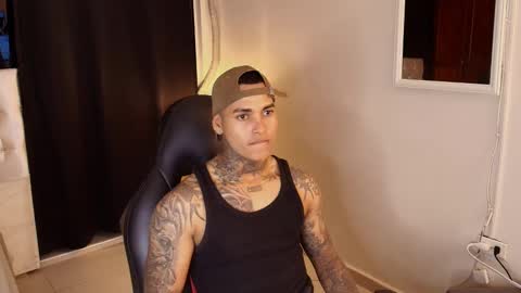 Snapshot of tyler_bell_ chatting on 03/17/26, 03:22 tyler_bell_ online show from 03/17/26, 03:22