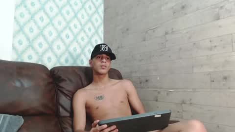 Tyler Rodriguez online show from 12/28/24, 06:08