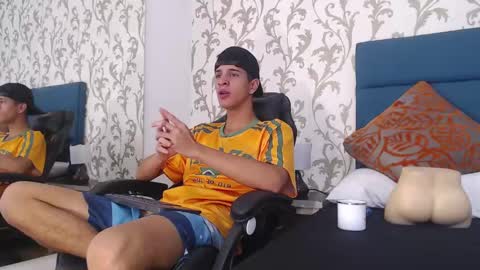 Tyler Rodriguez online show from 02/11/25, 03:18