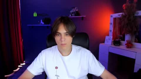 tyler_sparks_ online show from 09/12/25, 06:24
