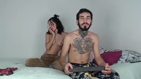 Tyler y Luna online show from 02/24/25, 12:52