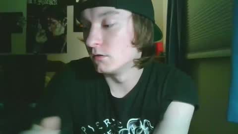 Snapshot of tylerdude5612 chatting on 03/06/26, 03:25 Tylerdude56128 online show from 03/06/26, 03:25