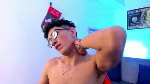   online show from 12/12/24, 06:57