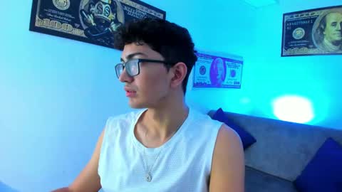   online show from 12/29/24, 02:49