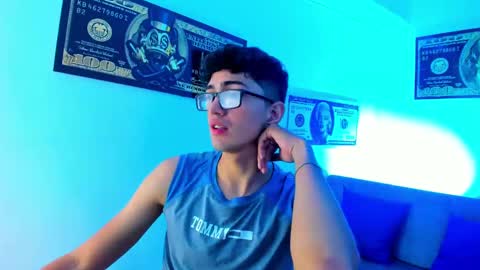   online show from 01/05/25, 03:00