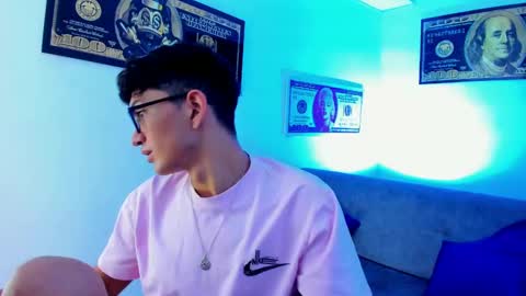   online show from 01/09/25, 02:54