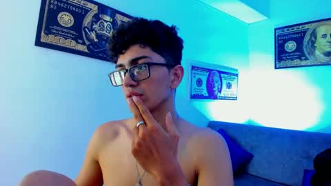   online show from 01/09/25, 09:06