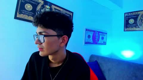   online show from 01/12/25, 06:17