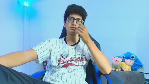   online show from 09/26/25, 06:06