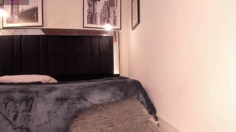       online show from 11/24/25, 03:06