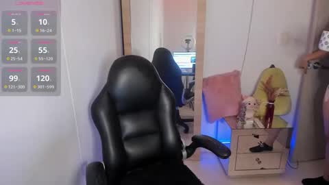 Snapshot of tylor_love chatting on 11/01/25, 09:39 tylor_love online show from 11/01/25, 09:39