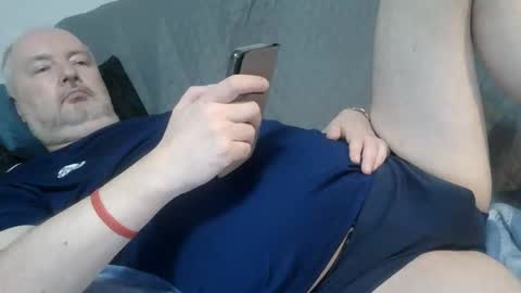 Snapshot of tymoteus chatting on 11/03/25, 06:53 tymoteus online show from 11/03/25, 06:53