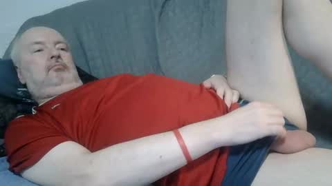 Snapshot of tymoteus chatting on 11/06/25, 07:04 tymoteus online show from 11/06/25, 07:04