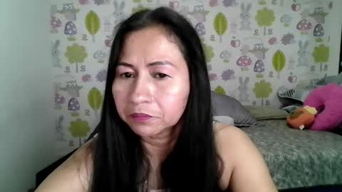 Snapshot of tyna_b chatting on 04/29/26, 04:11 Tyna online show from 04/29/26, 04:11