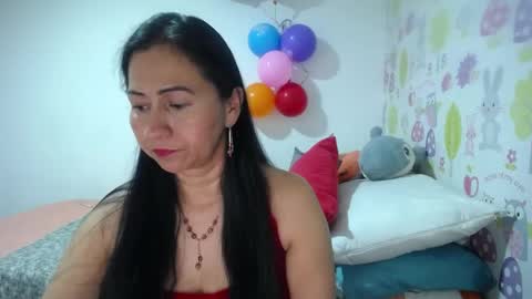 Snapshot of tyna_b chatting on 06/02/26, 07:16 Tyna online show from 06/02/26, 07:16