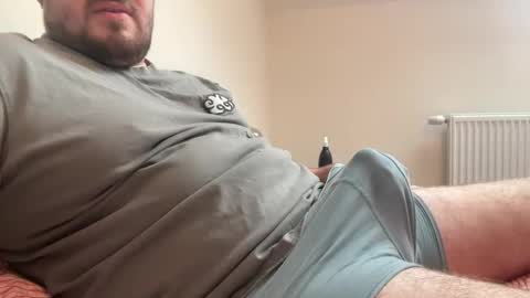 Snapshot of typostry chatting on 10/06/25, 09:29 typostry online show from 10/06/25, 09:29