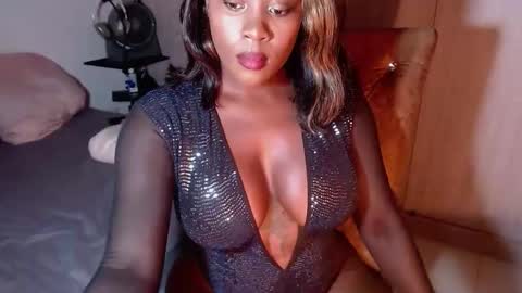 tyra_stone1 online show from 06/07/26, 09:07