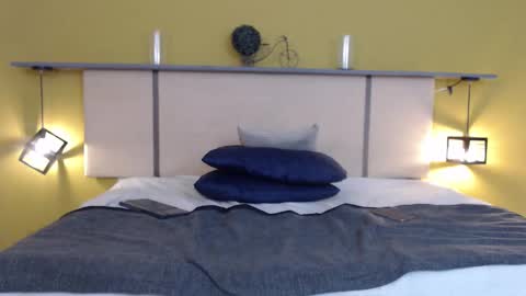 Snapshot of tyronyx chatting on 11/02/25, 02:52 tyronyx online show from 11/02/25, 02:52