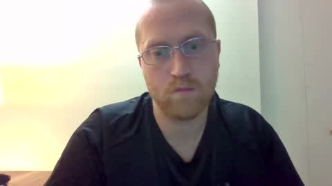 Snapshot of tytheexhibionist24 chatting on 09/21/25, 01:18 tytheexhibionist24 online show from 09/21/25, 01:18