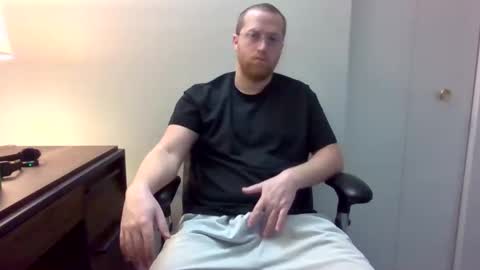 Snapshot of tytheexhibionist24 chatting on 10/14/25, 09:59 tytheexhibionist24 online show from 10/14/25, 09:59