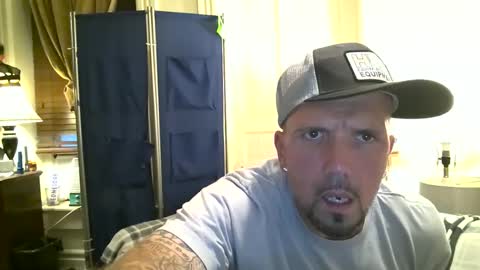 Snapshot of tywinn68 chatting on 09/21/25, 10:22 tywinn68 online show from 09/21/25, 10:22