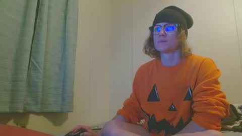 TylerAlternative online show from 12/25/24, 05:05
