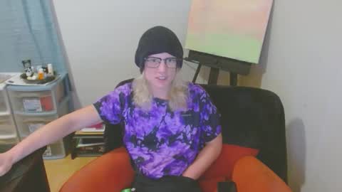 Snapshot of tyyyler93 chatting on 11/23/25, 03:17 TylerAlternative online show from 11/23/25, 03:17