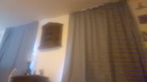 Snapshot of u2232739082 chatting on 06/02/26, 05:04 u2232739082 online show from 06/02/26, 05:04