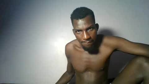uae_love online show from 07/27/26, 09:33