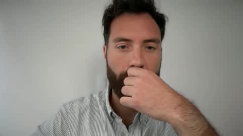 Snapshot of uasabi91 chatting on 04/20/26, 04:43 beard123 online show from 04/20/26, 04:43