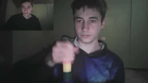 Snapshot of ubi_needra chatting on 02/14/25, 02:12 ubi online show from 02/14/25, 02:12