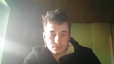 Snapshot of ubi_needra chatting on 02/15/25, 01:27 ubi online show from 02/15/25, 01:27