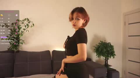 Snapshot of udelaborom chatting on 01/09/26, 06:21 Lili online show from 01/09/26, 06:21