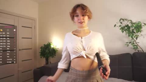 Snapshot of udelaborom chatting on 02/05/26, 06:34 Lili online show from 02/05/26, 06:34