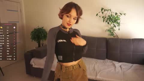 Snapshot of udelaborom chatting on 02/19/26, 04:36 Lili online show from 02/19/26, 04:36
