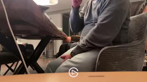 ueberdruck01 online show from 11/02/25, 10:34