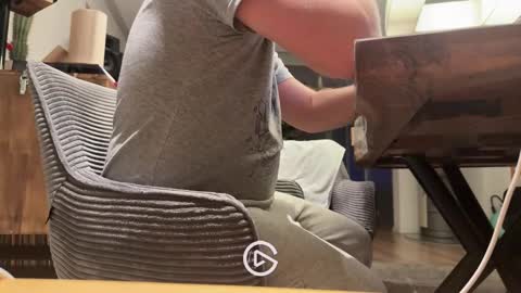 ueberdruck01 online show from 12/16/25, 10:26