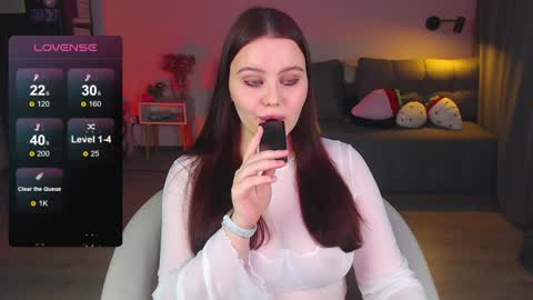 Snapshot of uhhh_my chatting on 01/24/25, 04:49 Alice online show from 01/24/25, 04:49