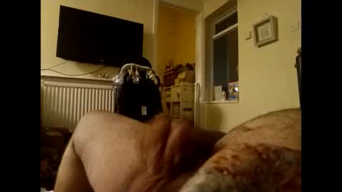 ukfilth529161 online show from 10/19/25, 12:11