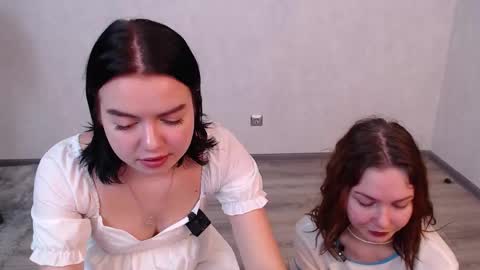 Uki online show from 10/14/25, 03:02