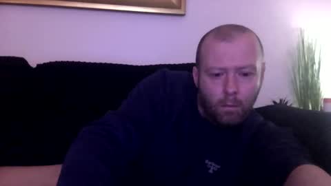 Snapshot of ukmatty3 chatting on 03/08/25, 03:50 ukmatty3 online show from 03/08/25, 03:50