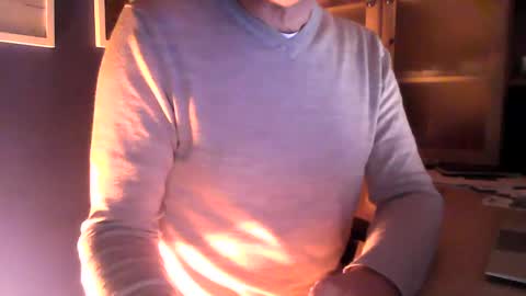 mark online show from 01/02/25, 04:56