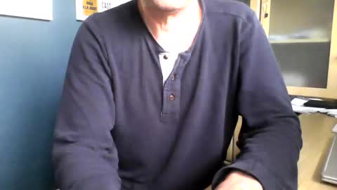 mark online show from 02/23/25, 11:22