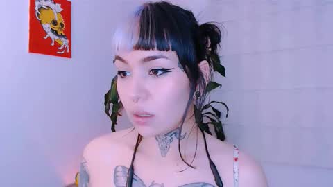 Martina online show from 10/05/25, 02:43