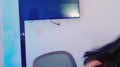 Snapshot of ulala_martina chatting on 07/16/26, 01:33 Martina online show from 07/16/26, 01:33