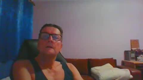 ulmeni4 online show from 11/29/25, 04:59