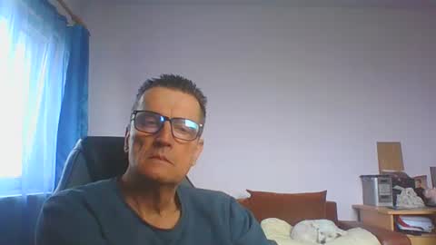 Snapshot of ulmeni4 chatting on 02/16/26, 07:26 ulmeni4 online show from 02/16/26, 07:26